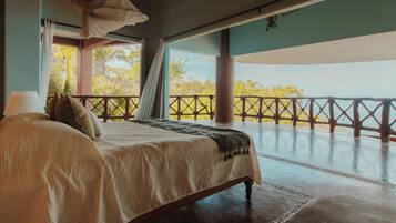 4 habitaciones, tabla de planchar con plancha y wifi gratis