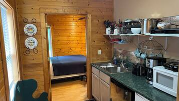 6 chambres, fer et planche Ă  repasser, Wi-Fi, draps fournis