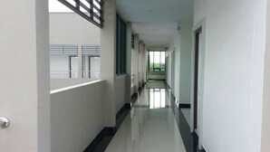 Lorong