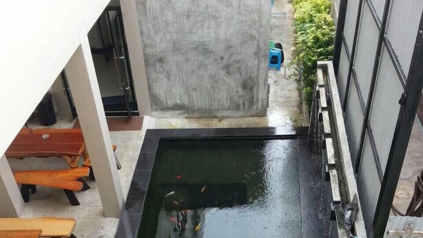 Kolam renang outdoor
