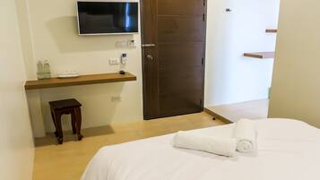 Standard Double Room | Room amenity