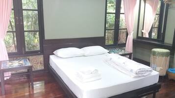 Bungalow | Minibaari, työpöytä, pimennysverhot, ilmainen Wi-Fi