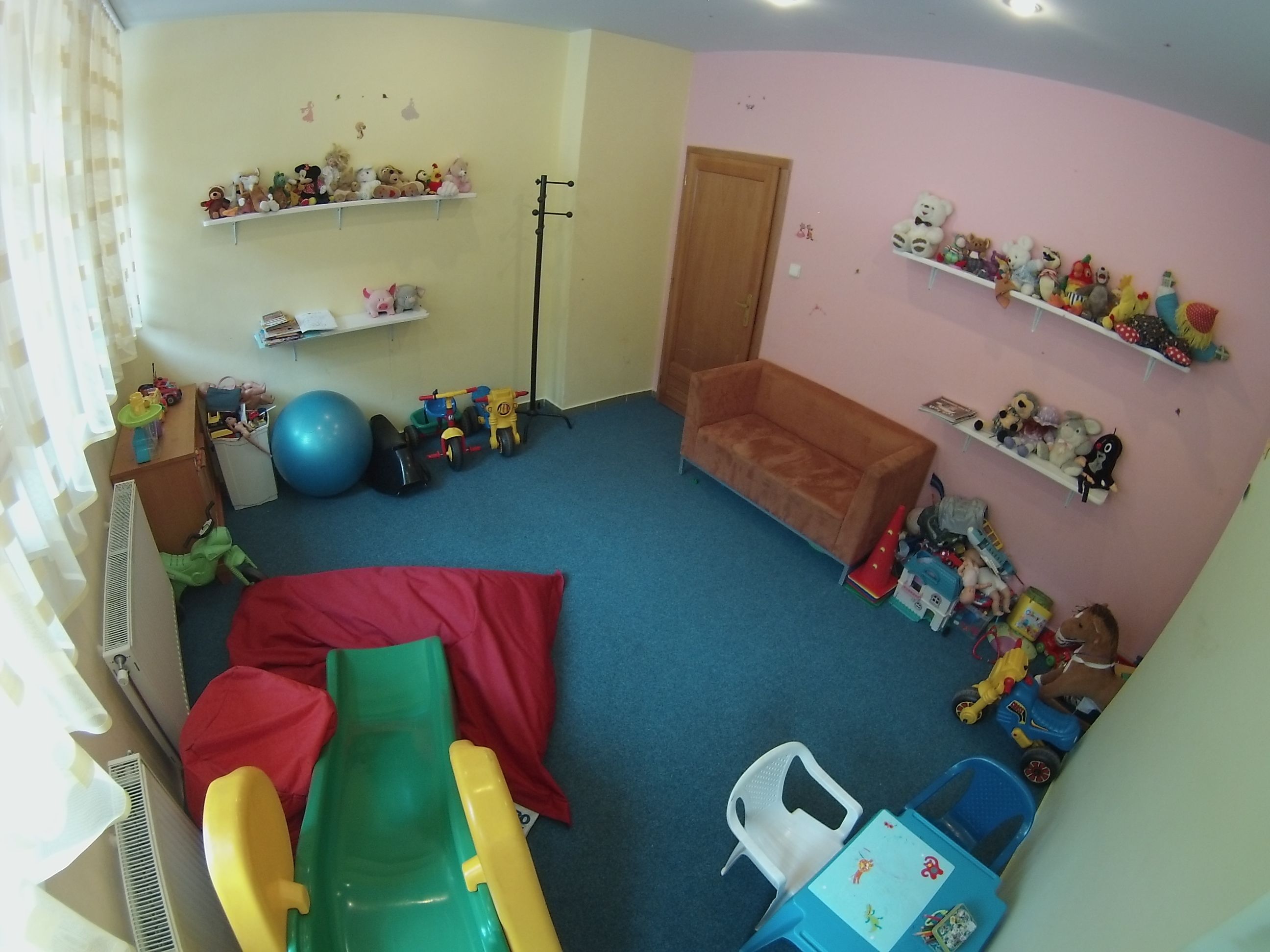 children’s play area – indoor