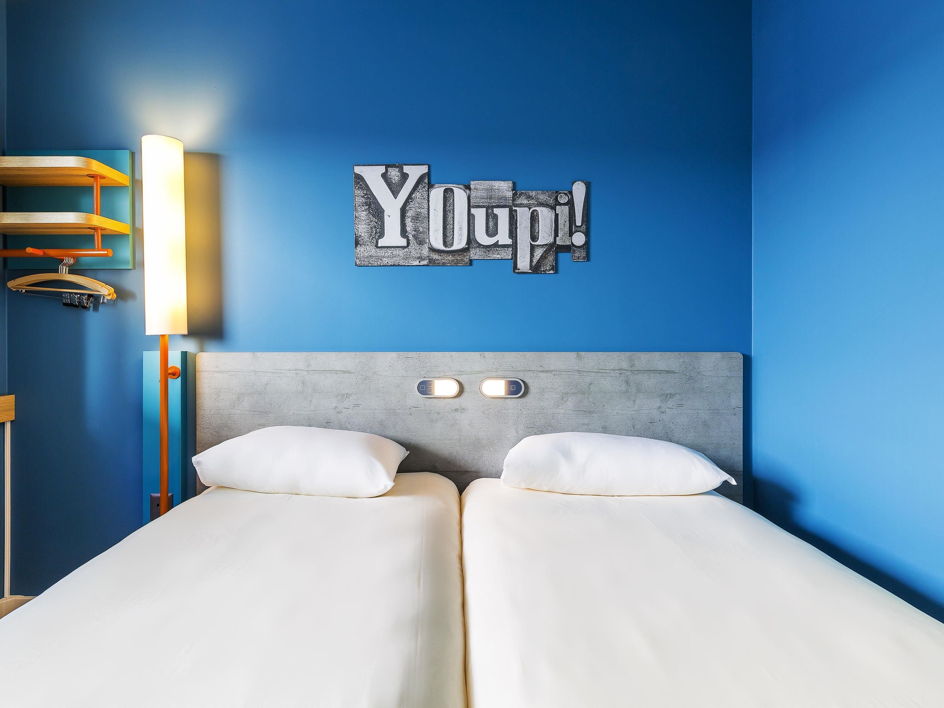 room, 2 single beds | desk, blackout curtains, free cots/infant beds, free wifi