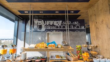Daily buffet breakfast for a fee