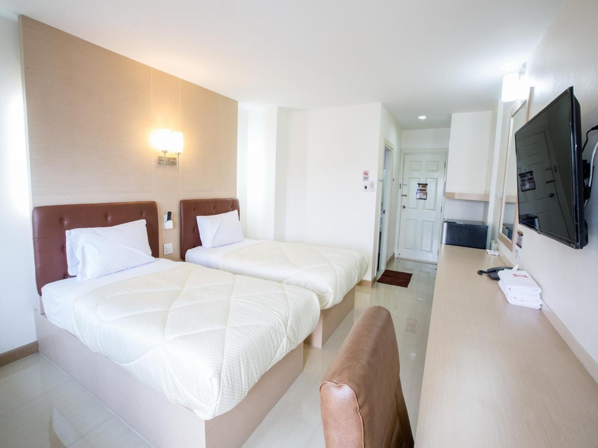 desk, blackout curtains, free wifi, bed sheets