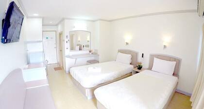 P.A. Place Hotel