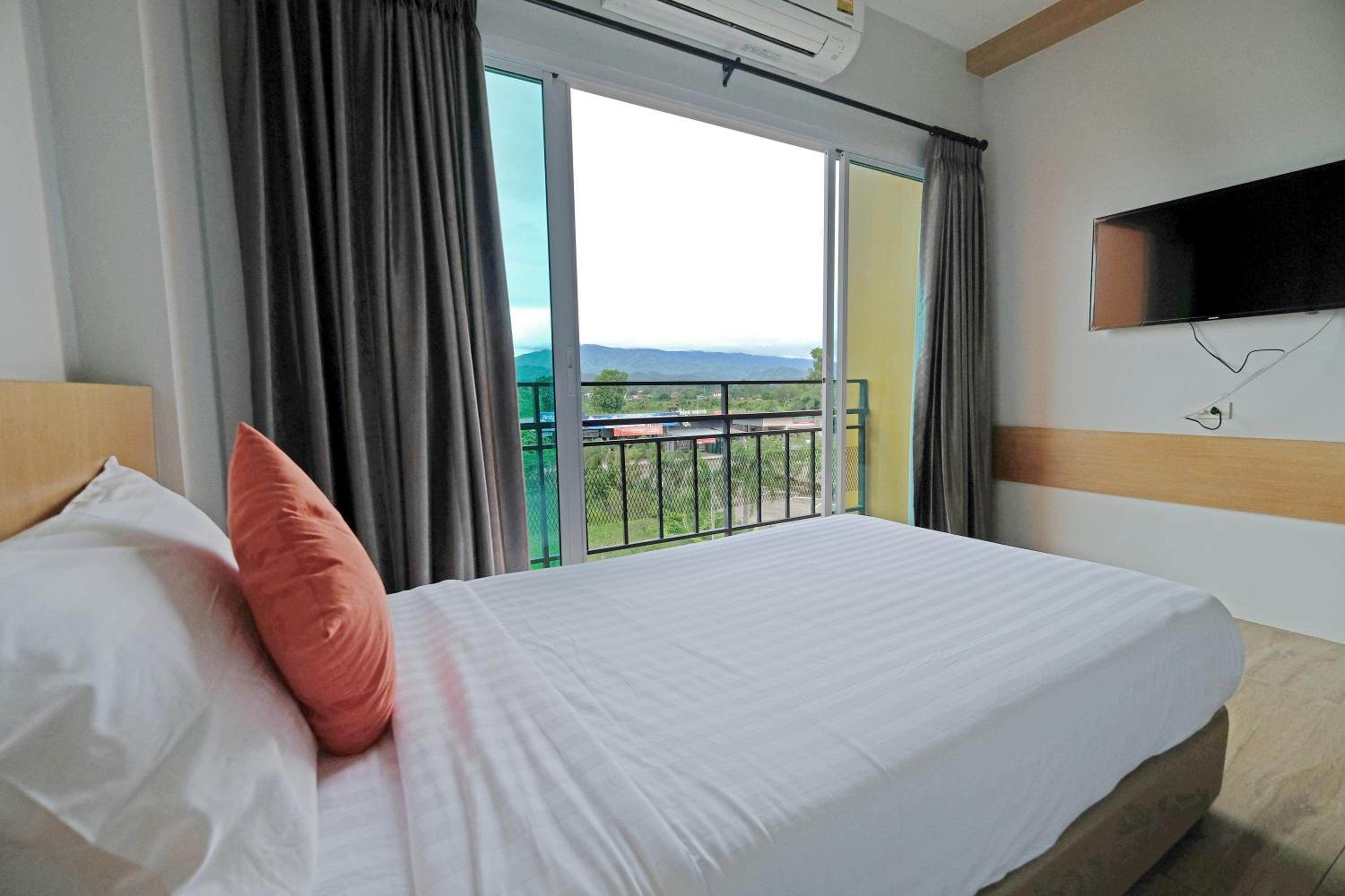 minibar, desk, blackout curtains, rollaway beds