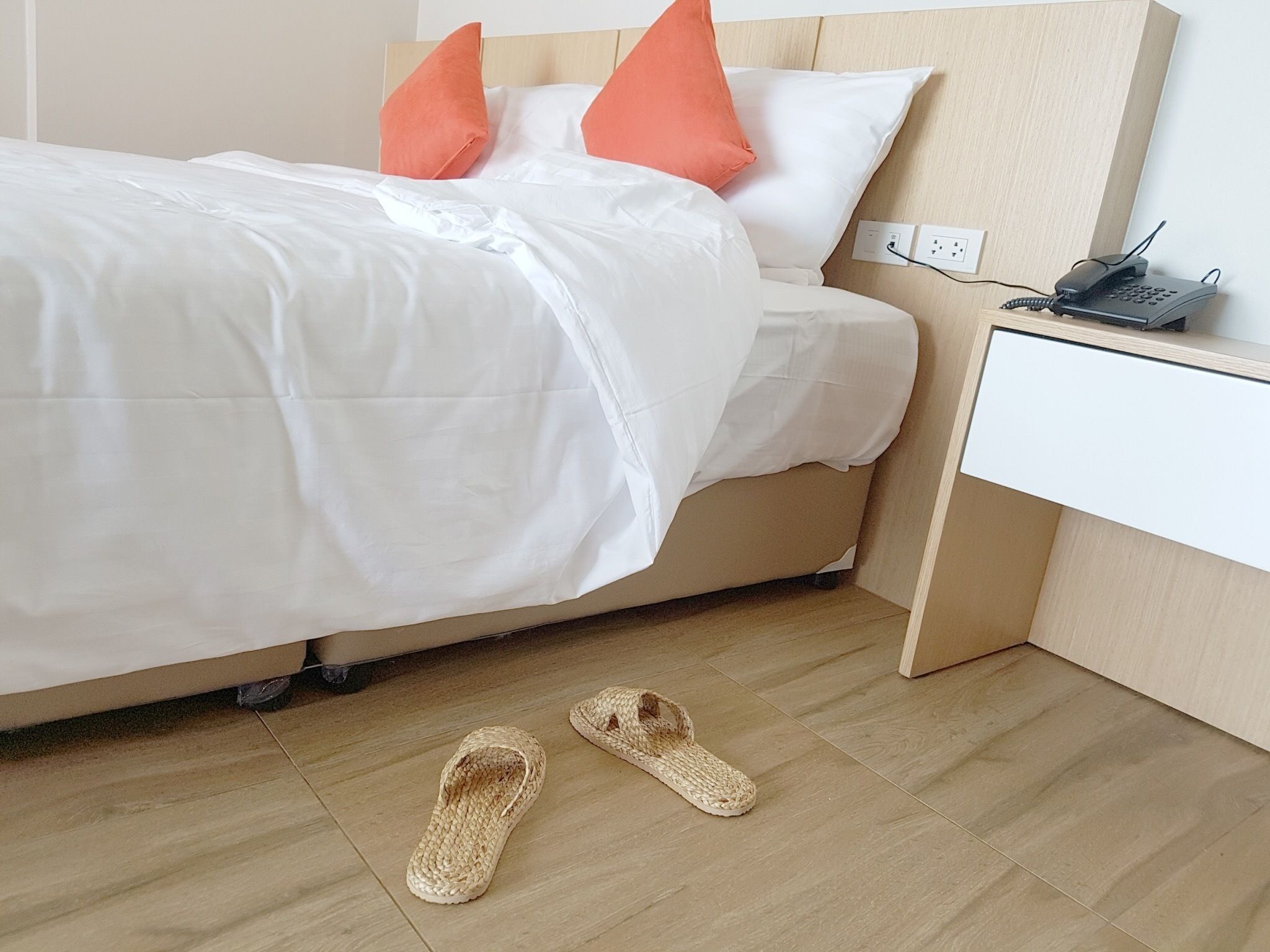 superior double room | minibar, desk, blackout curtains, rollaway beds