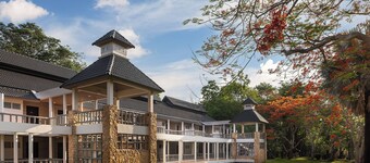 Sappraiwan Elephant Resort & Sanctuary