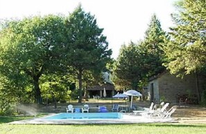 Outdoor pool - houses / villas - 6 rooms - 7/11 persons (Città di Castello)