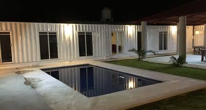 Bunker Rooms 12 habitaciones- 12 Rooms at Cuernavaca & Temixco, Morelos, Mexico