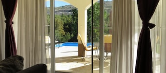 Working and travelling? At apartment Vilar you will feel HOME!