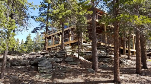 Peak to Peak Mountain Home 8500 ft. Golden, CO
