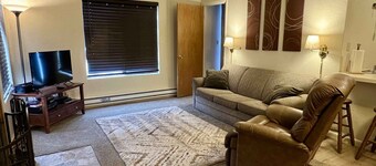 Eagle Point Resort Condo Steps Van Lodge & Liften!