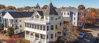 Ocean View East End Studio in a Historic Victorian