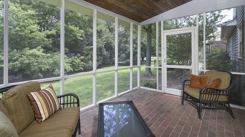 Kaunis koti lähellä kaikkea