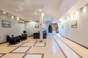 Reception - Taleen Durrat Al Nakhil (Riyadh)