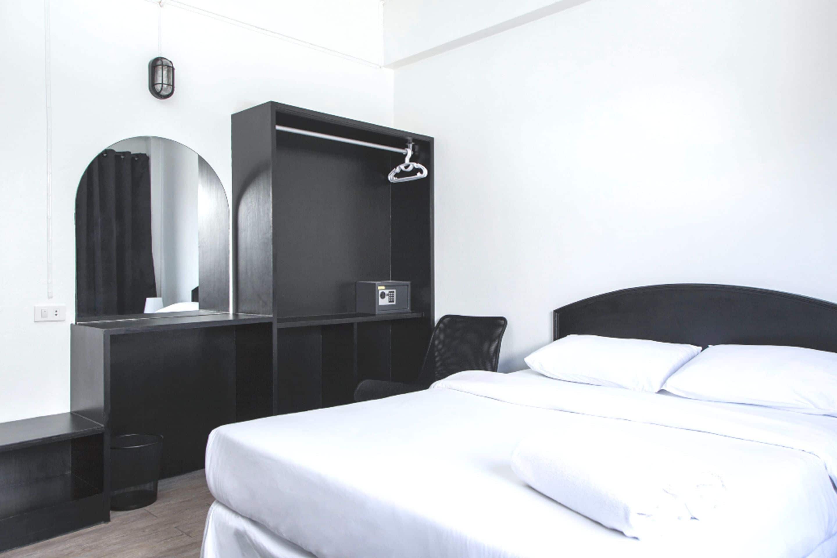superior room | in-room safe, free wifi