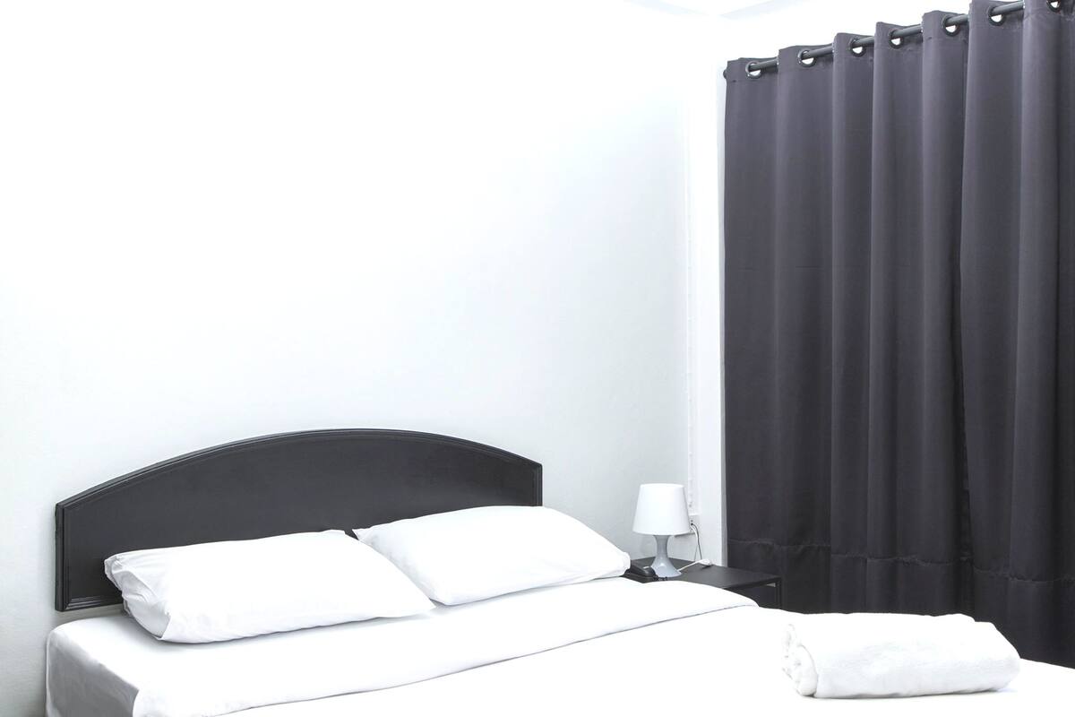 Chambre Supérieure | Coffres-forts dans les chambres, Wi-Fi gratuit, draps fournis