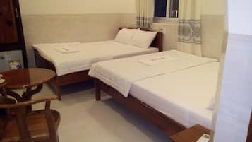 Minibar, desk, free WiFi, bed sheets