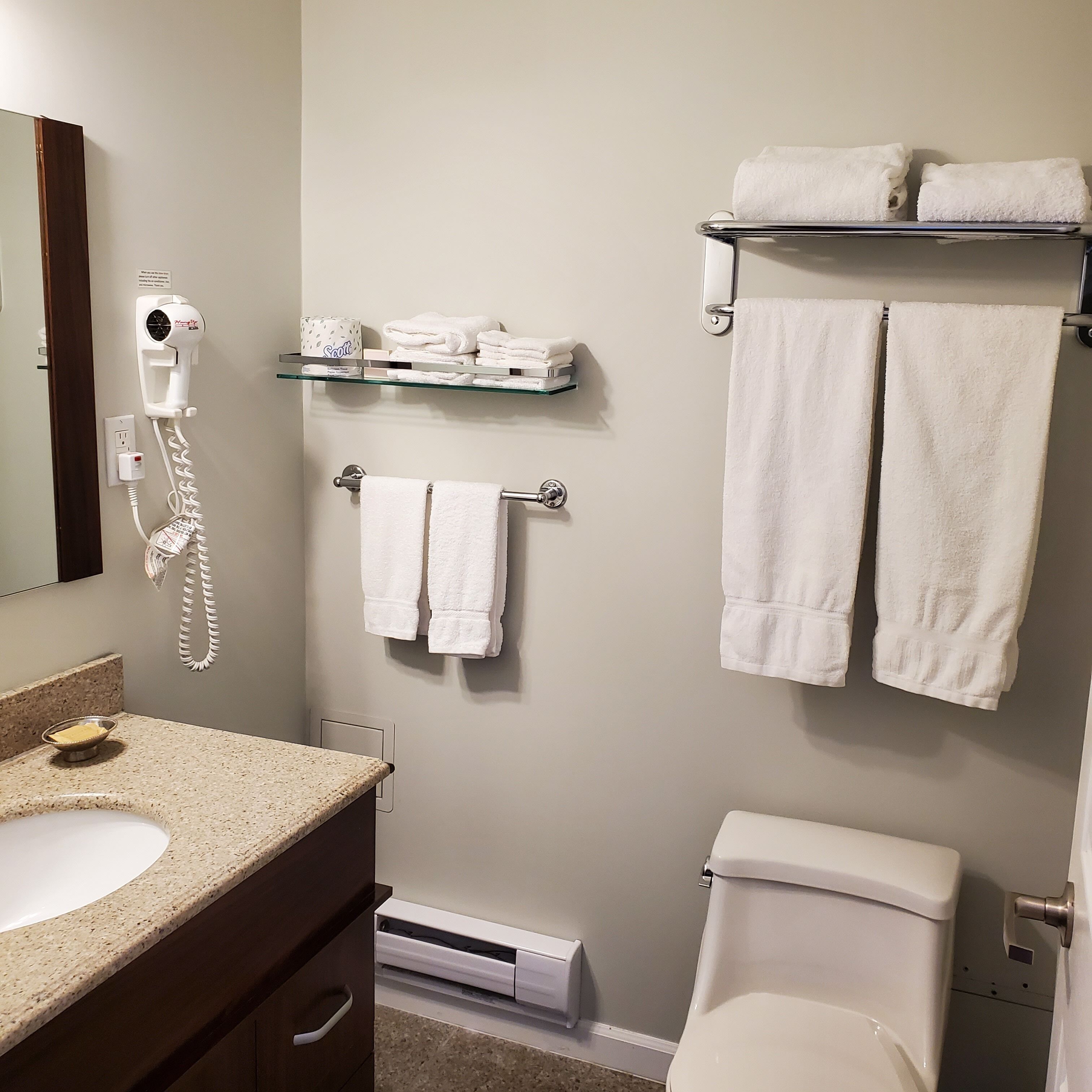 room, 2 double beds, jetted tub | bathroom | combined shower/bathtub, deep-soaking bathtub, hair dryer, towels