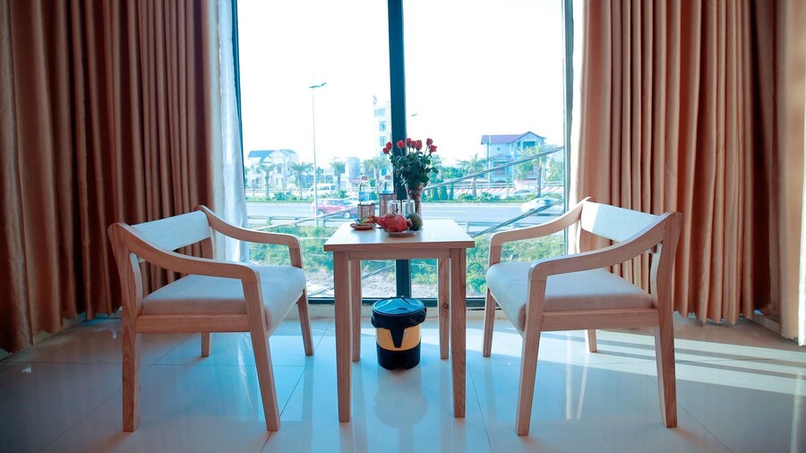 Anova Airport Hotel - Convenient & Friendly