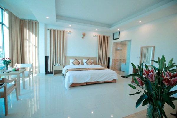 Deluxe Double Room | Premium bedding, Select Comfort beds, minibar, in-room safe
