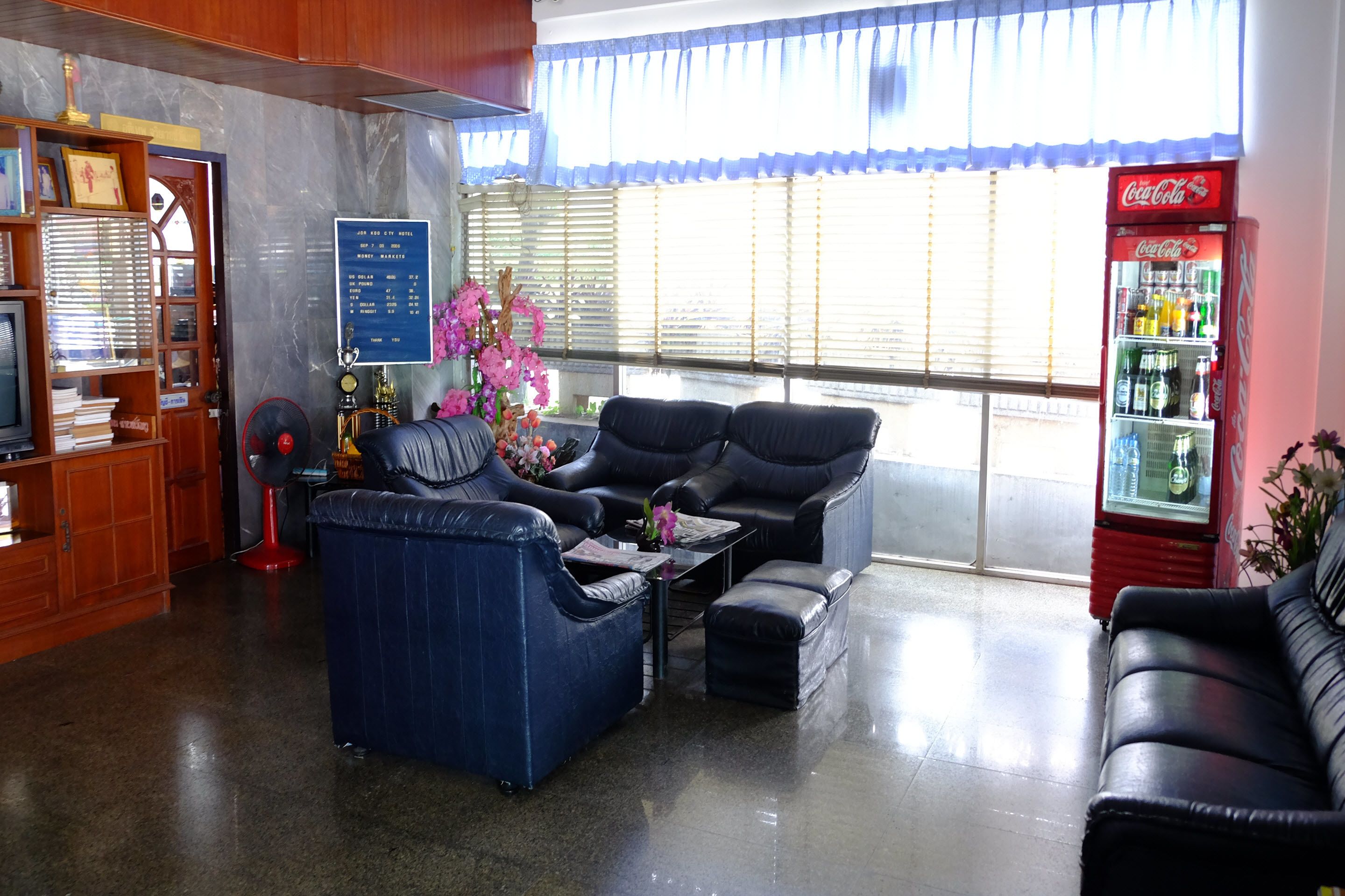 Lobby sitting area