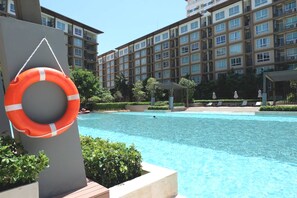 Utomhuspool