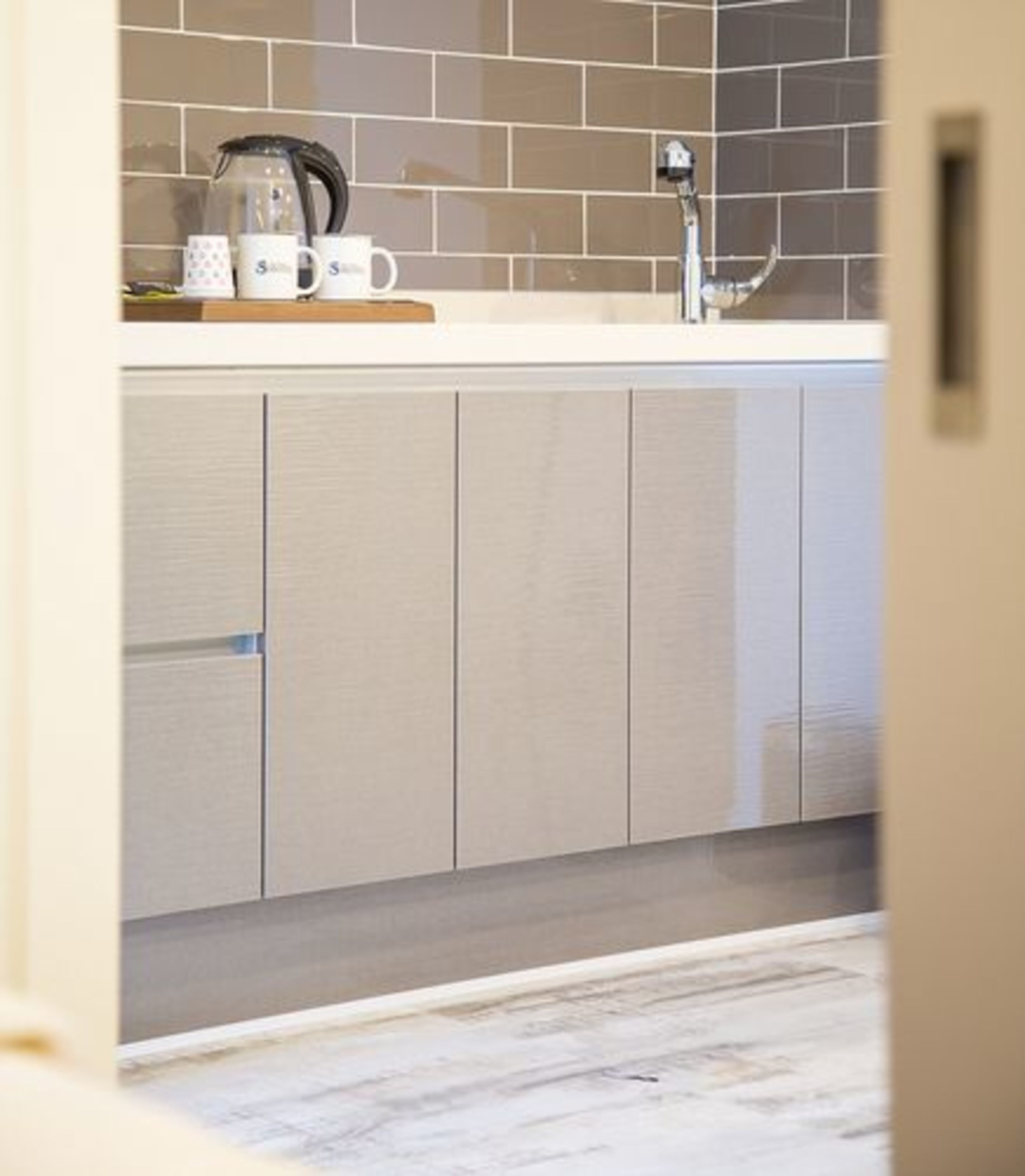 family room | free wifi, bed sheets