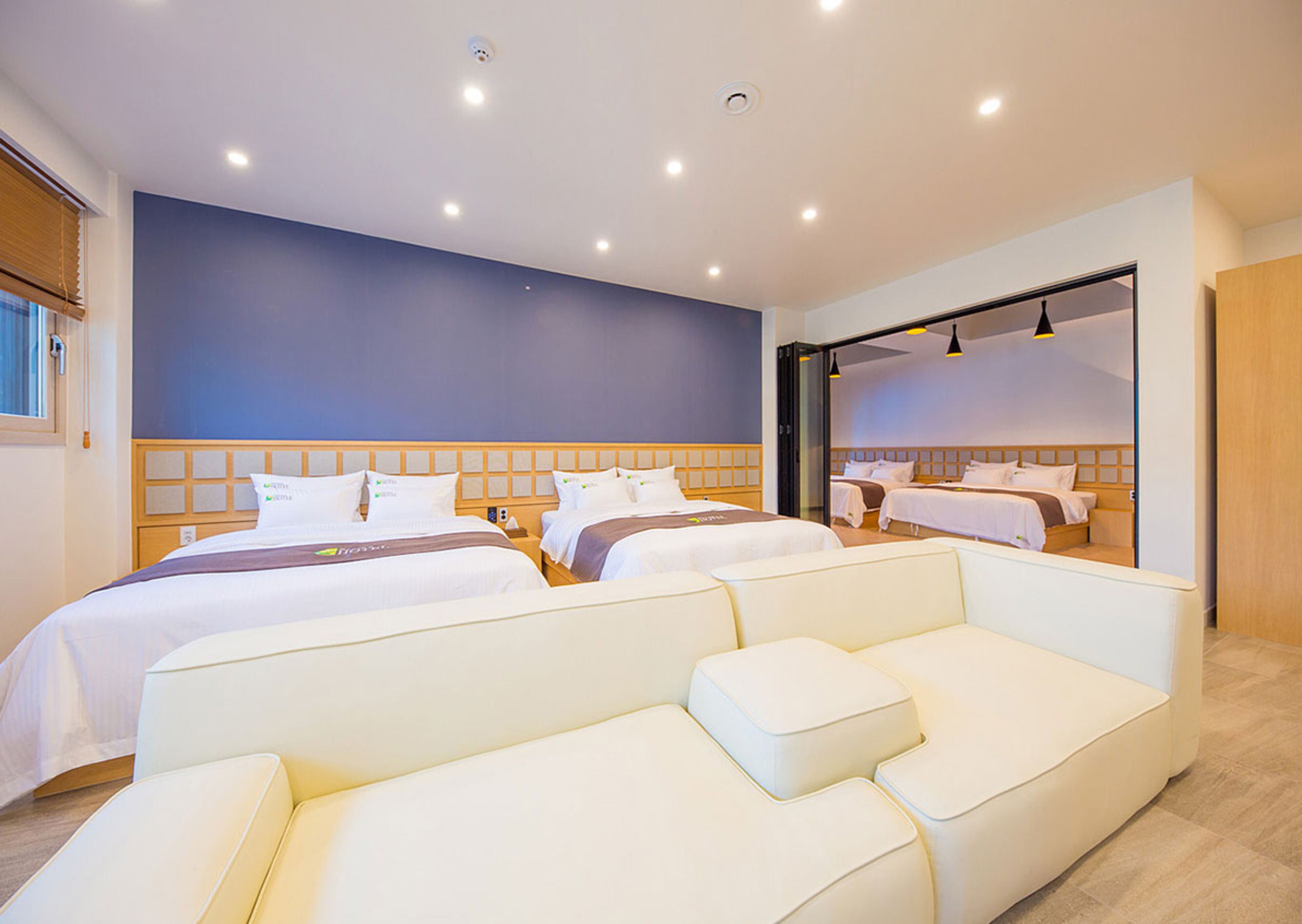 deluxe room (special) | free wifi, bed sheets