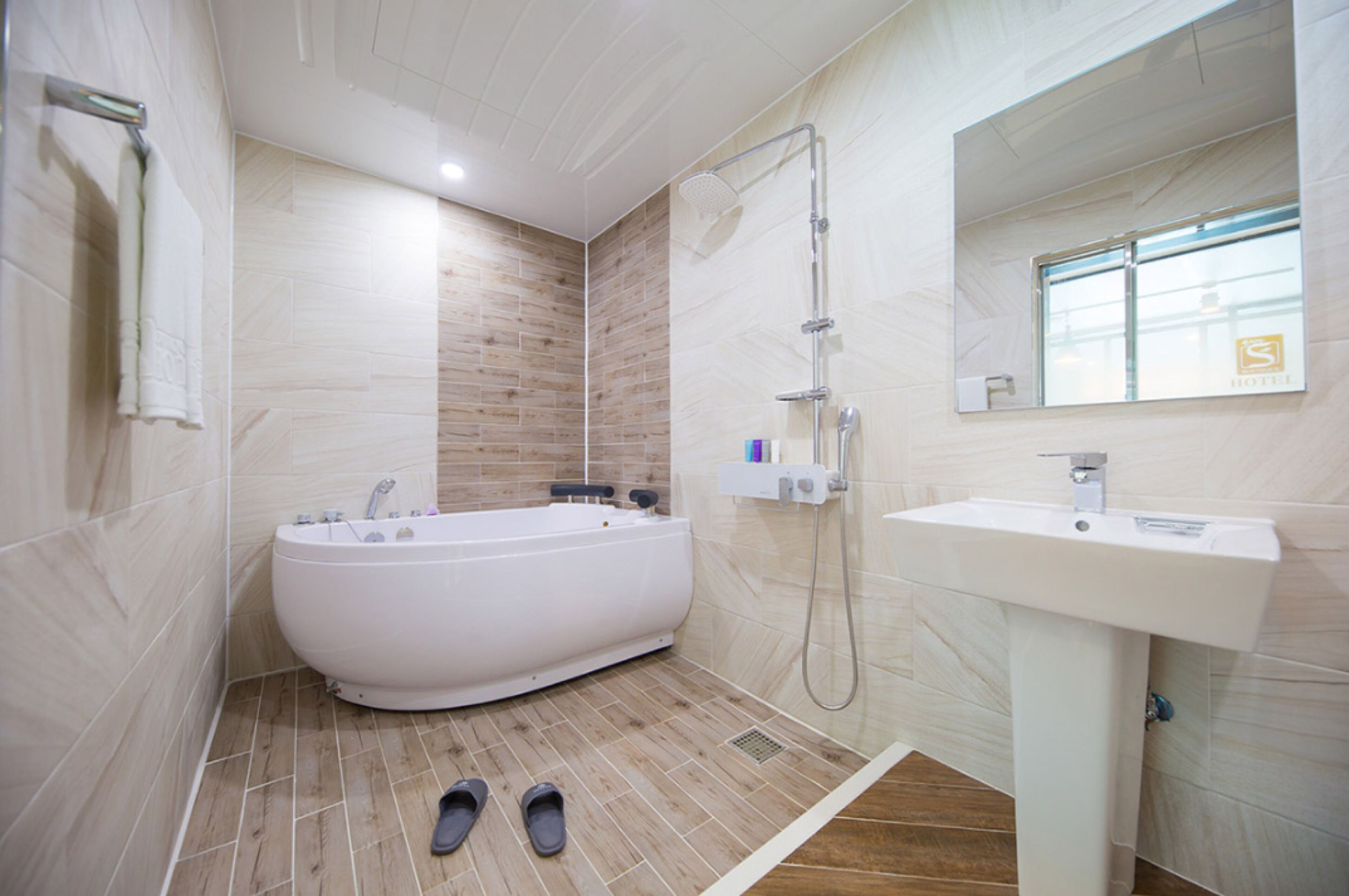 Chambre Royale (Standard) | Salle de bain