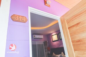 Deluxe Double Room, 1 Queen Bed, Refrigerator | Individually decorated, individually furnished, desk, blackout drapes - Nang-an Inn Resort (Surat Thani)