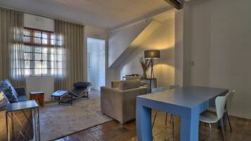 Cottage, 1 Bedroom, Garden View | Living area | Flat-screen TV