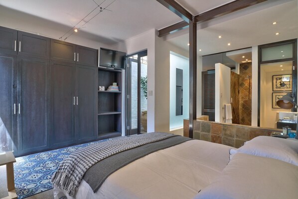 Cottage, 1 Bedroom, Garden View | 1 bedroom, free WiFi - Clydebank Cottage (Cape Town)