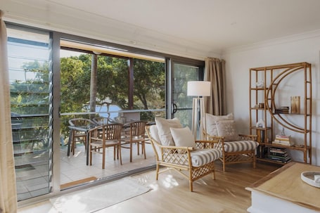 1 habitación, colchones con pillow-top y decoración personalizada . Wooli Holiday Units