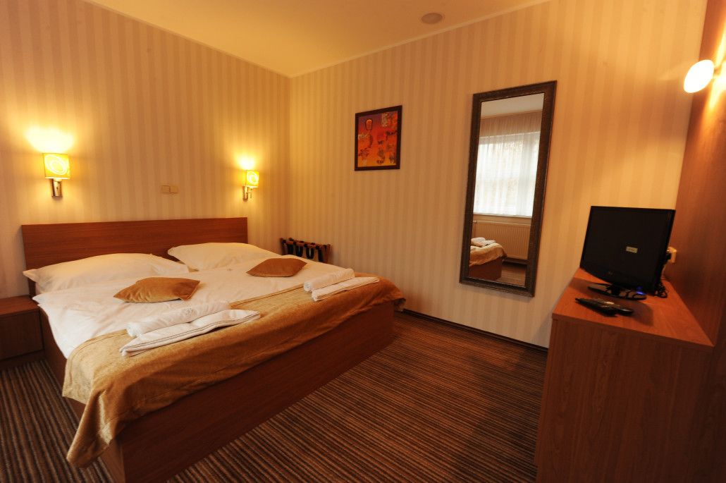 in-room safe, desk, blackout curtains, free cots/infant beds