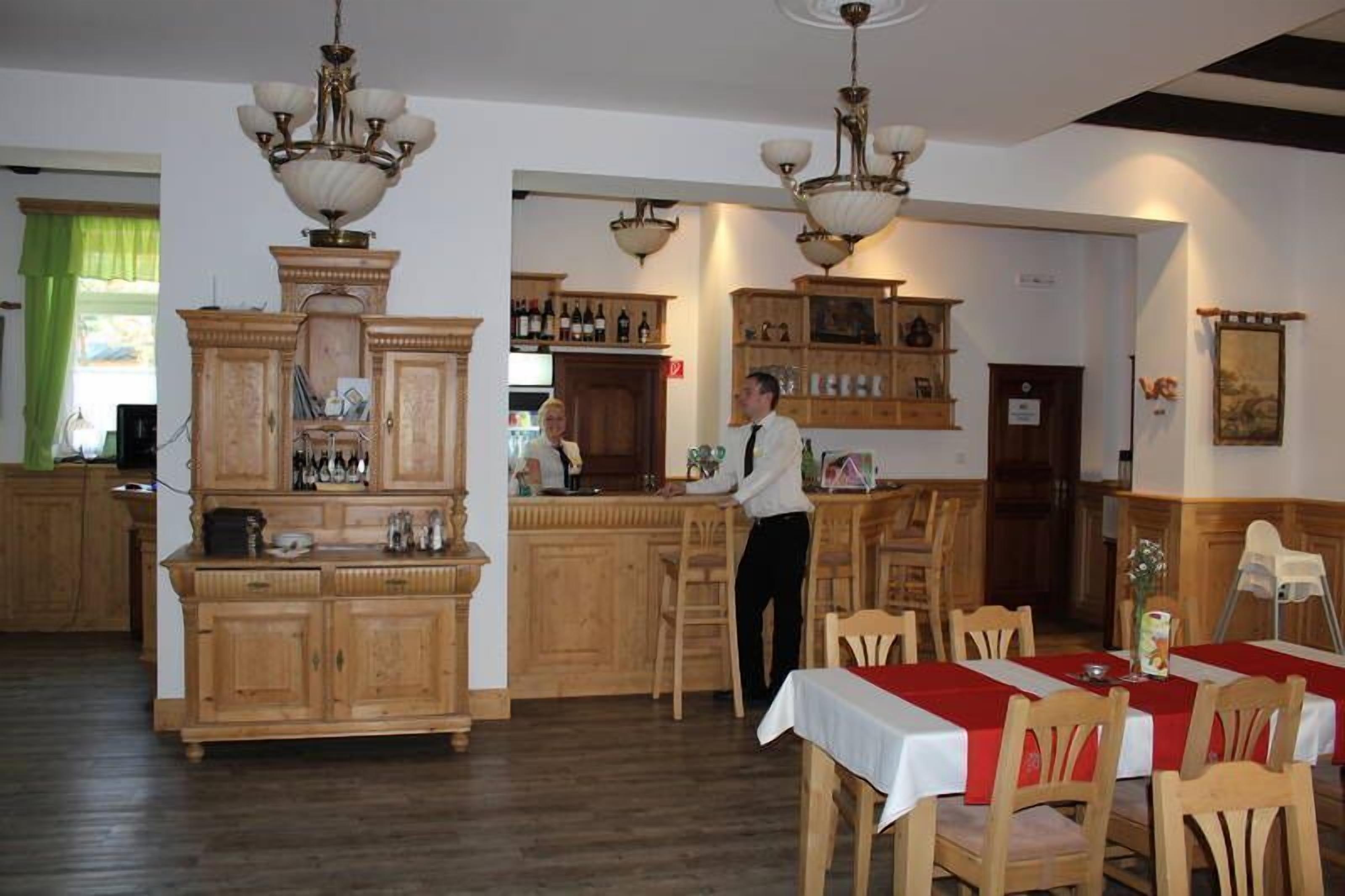 restaurant