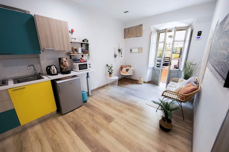 26-inch flat-screen TV with digital channels, TV