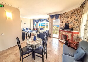 Junior House, 2 Bedrooms, Sea View | Premium bedding, individually decorated, individually furnished