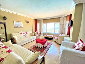 Comfort Suite, 1 Bedroom, Kitchen, Sea View