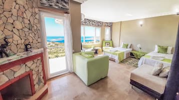 Senior-Suite, 2 Schlafzimmer, Küche, Meerblick | 2 Schlafzimmer, hochwertige Bettwaren, individuell dekoriert