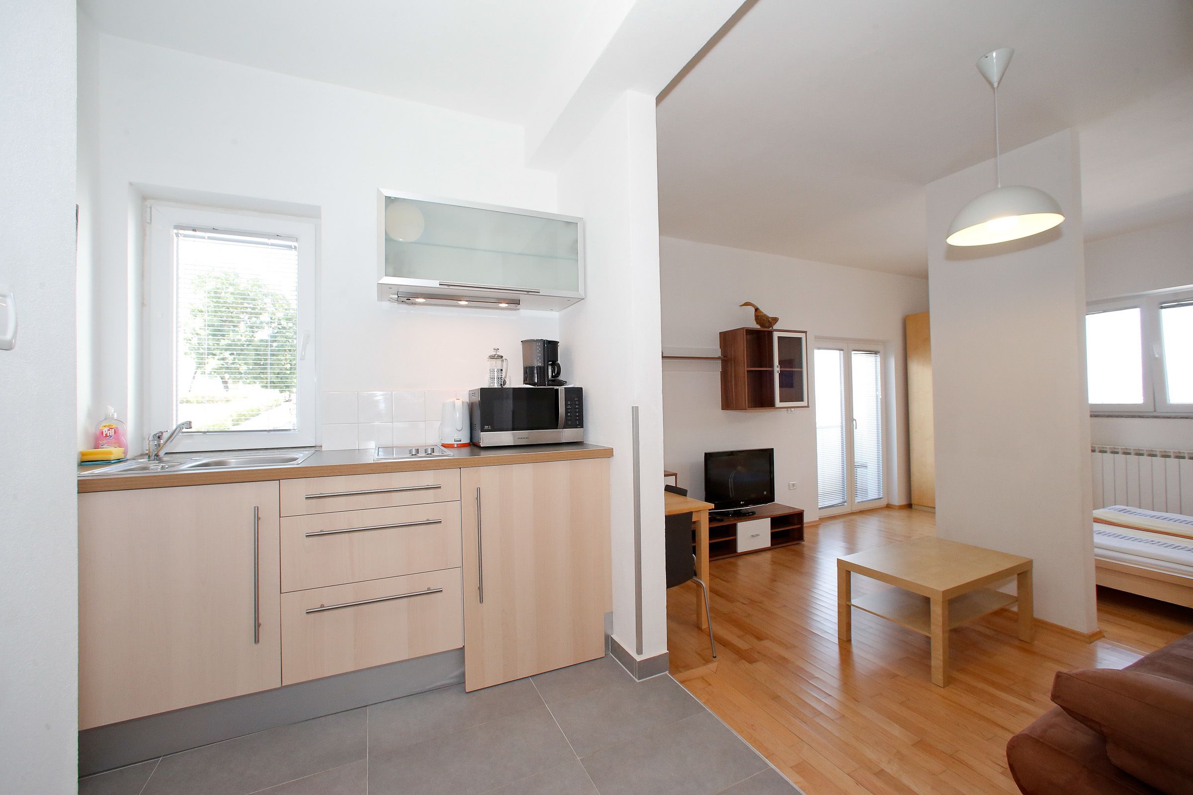 comfort studio, sea view | private kitchen | full-sized fridge, stovetop, coffee/tea maker, cookware/dishes/utensils