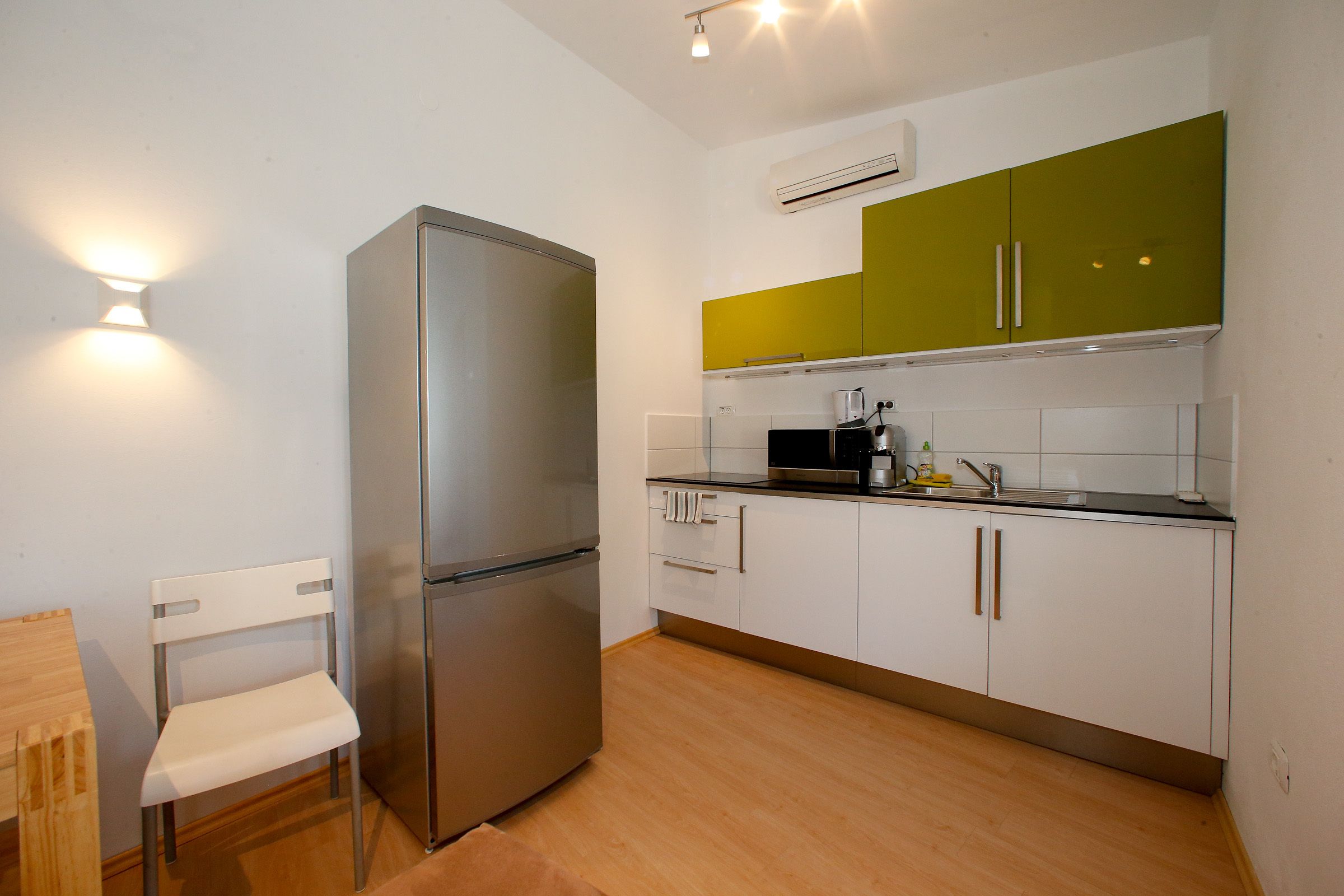 comfort studio suite, sea view | private kitchen | full-sized fridge, stovetop, coffee/tea maker, cookware/dishes/utensils