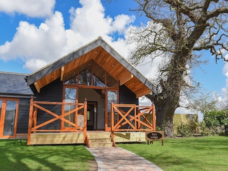 Apartment, Private Bathroom (Terns Nest) | Exterior