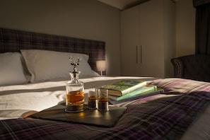 Double or Twin Room, Terrace (Jura) | Premium bedding, memory foam beds, free minibar items - Garleton Lodge (Haddington)