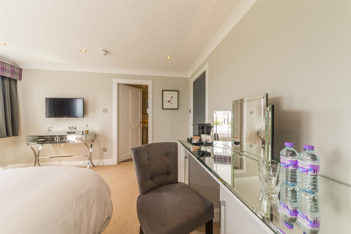 Chambre Double, terrasse (Glengoyne) | Literie de qualité supérieure, matelas mémoire de forme