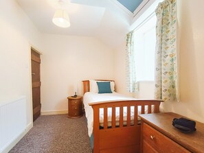 Single Room, Ground Floor (Small)