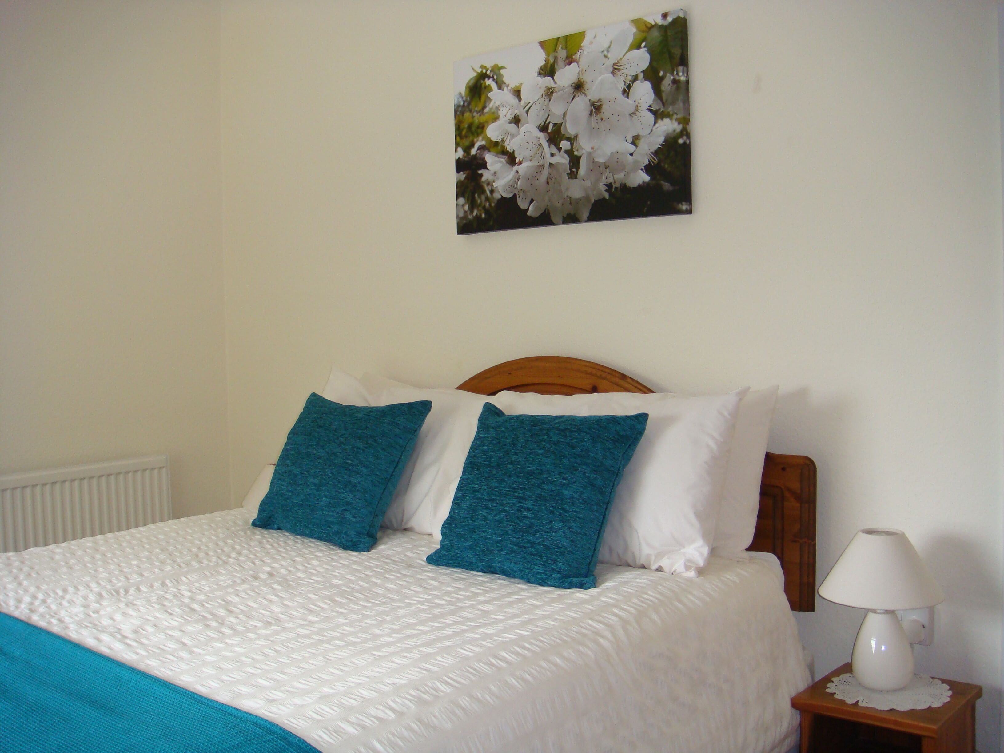 Double Room, Ensuite | Iron/ironing board, free WiFi